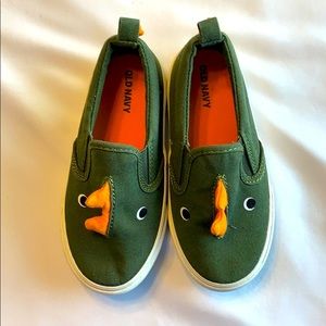 Old navy shoes